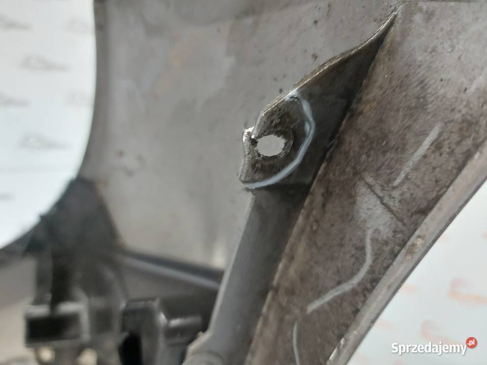 MERCEDES W245 zderzak przód Zderzaki Zderzaki