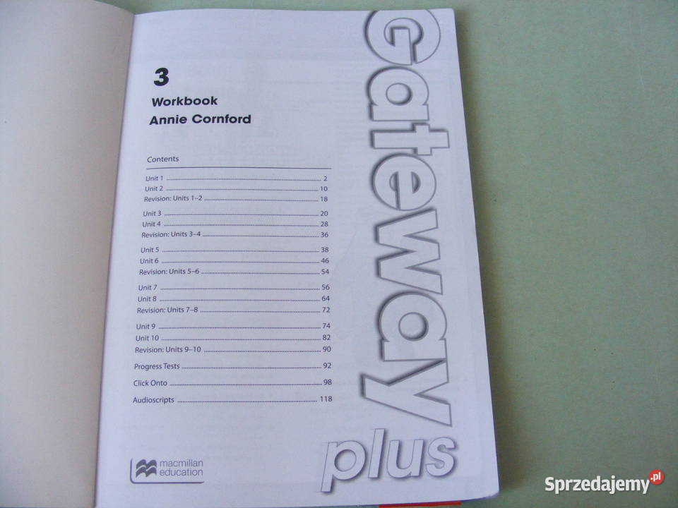 Gateway plus 3 Students Book Spencer Workbook