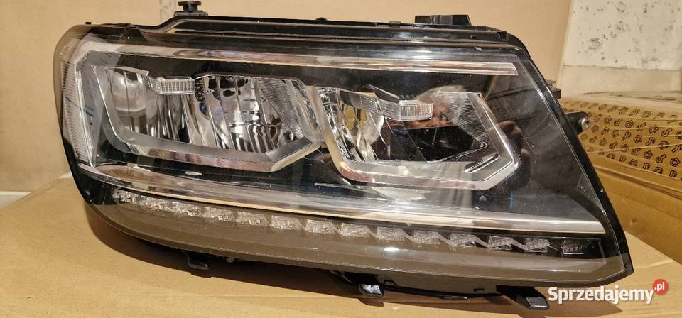 Lampy przednie VW TIGUAN ll KOMLETNA Rok produkcji 2018 Lampy przednie