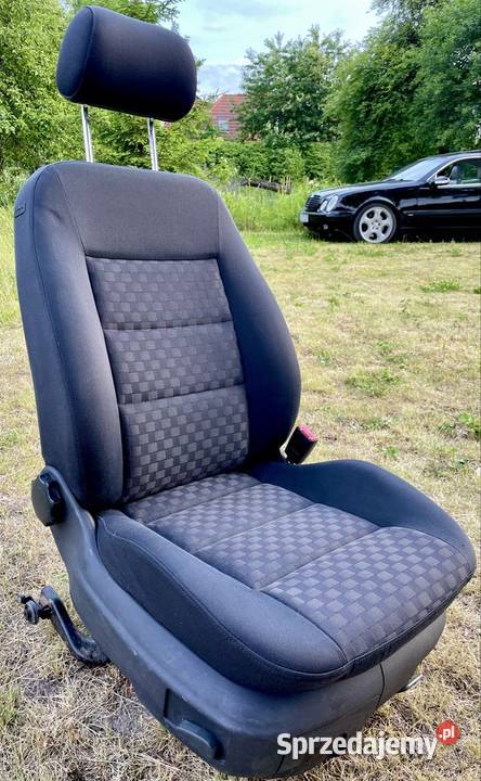 Fotele Audi a6 c5 czyste osobowe Fotele i kanapy sprzedam