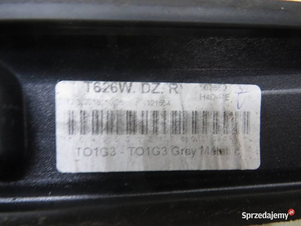 LISTWA DACHOWA PRAWA AVENSIS T27 T29 KOMBI