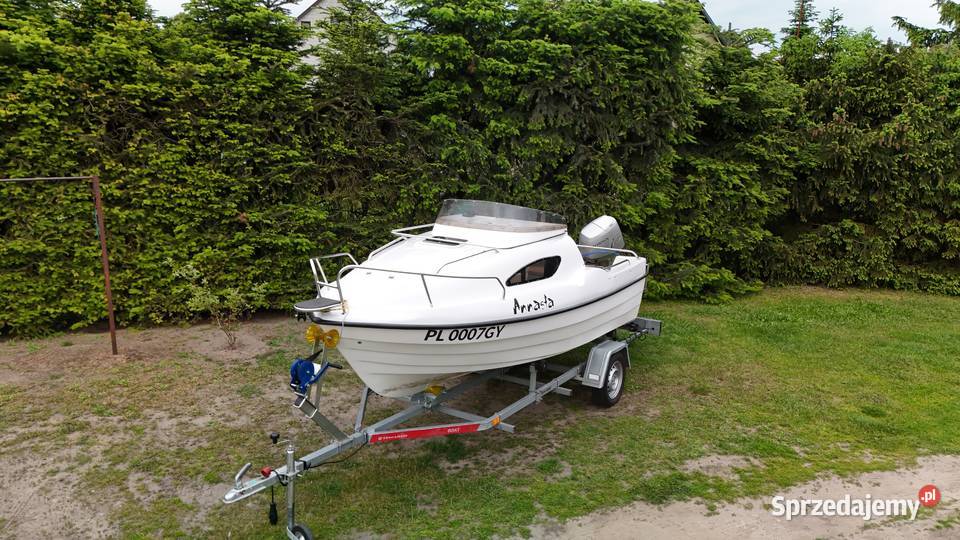 Łódź motorowa kabinowa Fiord 425 Garbatka-Letnisko