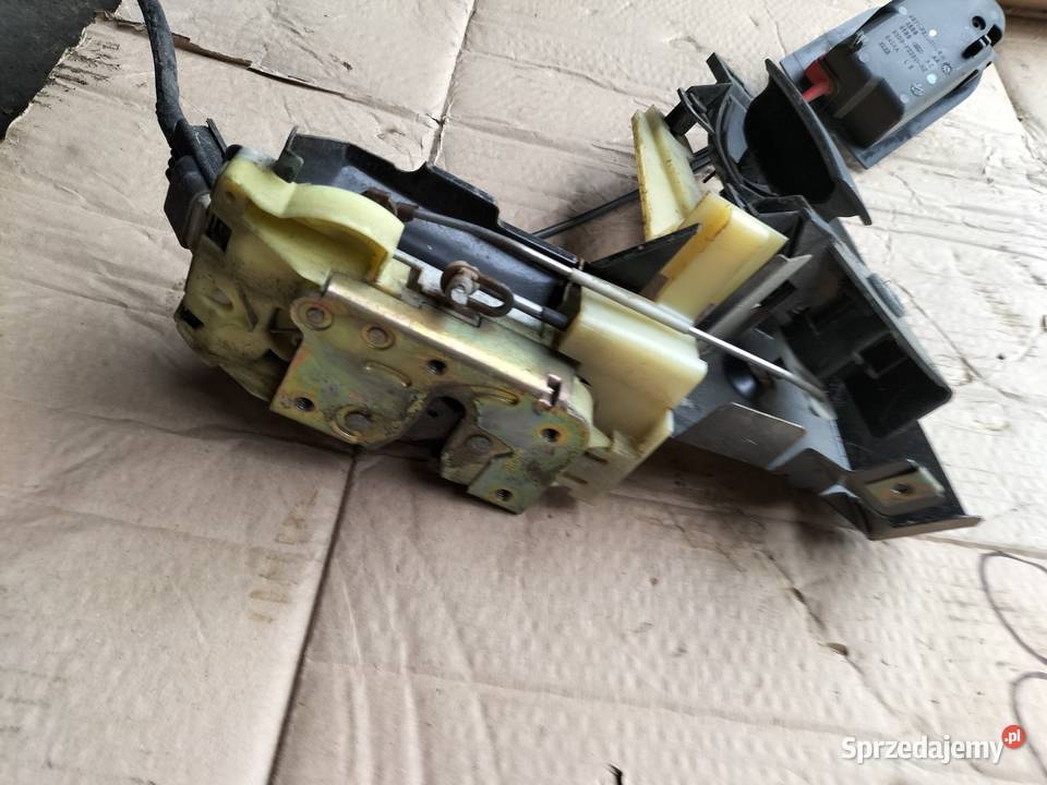 FORD MONDEO MK1 MK2 ZAMEK RĄCZKA DRZWI LEWY osobowe Kamień-Kolonia