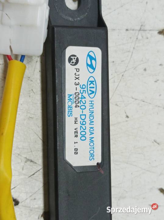 WZMACNIACZ KOMPLET 95420D9200 95420D9100