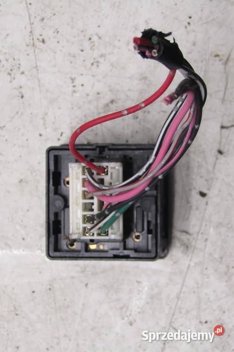 PRZYCISK PRZEŁĄCZNIK PODGRZEWANIA FOTELI