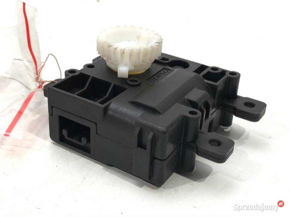 SILNIK NAGRZEWNICY TOYOTA 0638002031 COROLLA E21 Motoryzacja podkarpackie