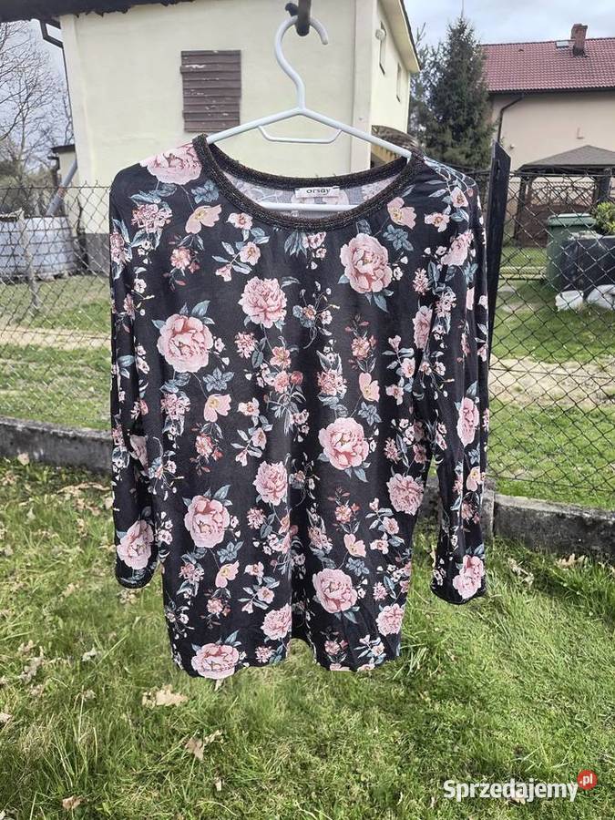 Midnight Bloom Floral Top Kaniów