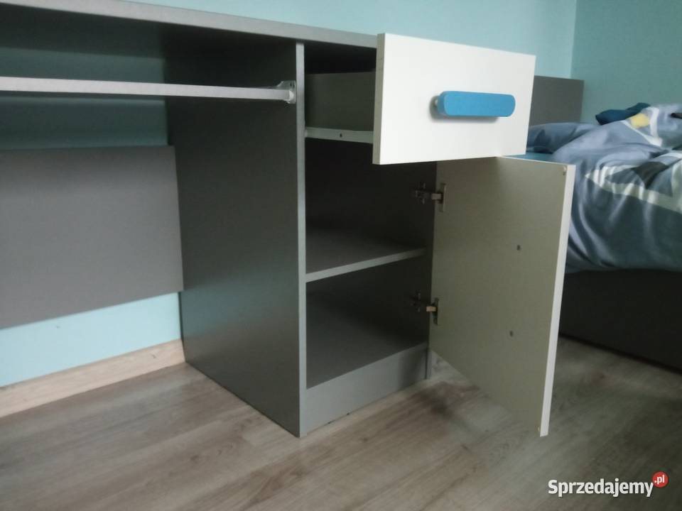 Używane biurko praktyczne 110cm sprzedam