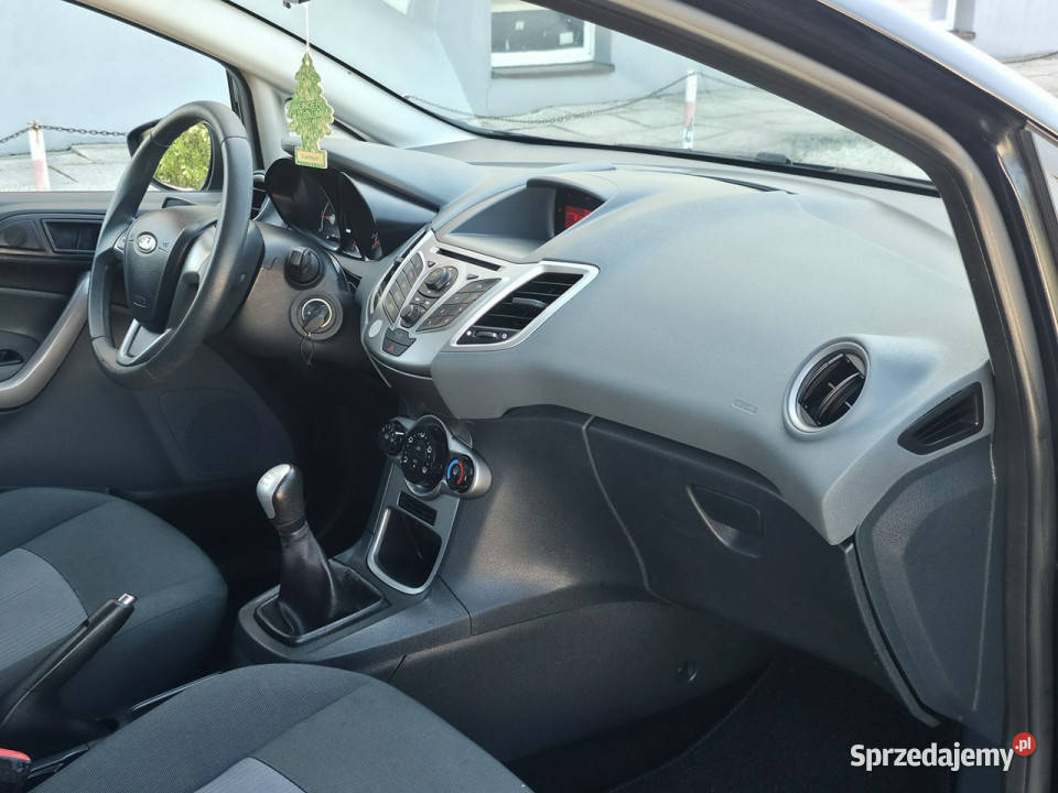 Ford Fiesta 125 Benzyna Serwisowany Gwarancja gniazdo AUX Fiesta Piekoszów