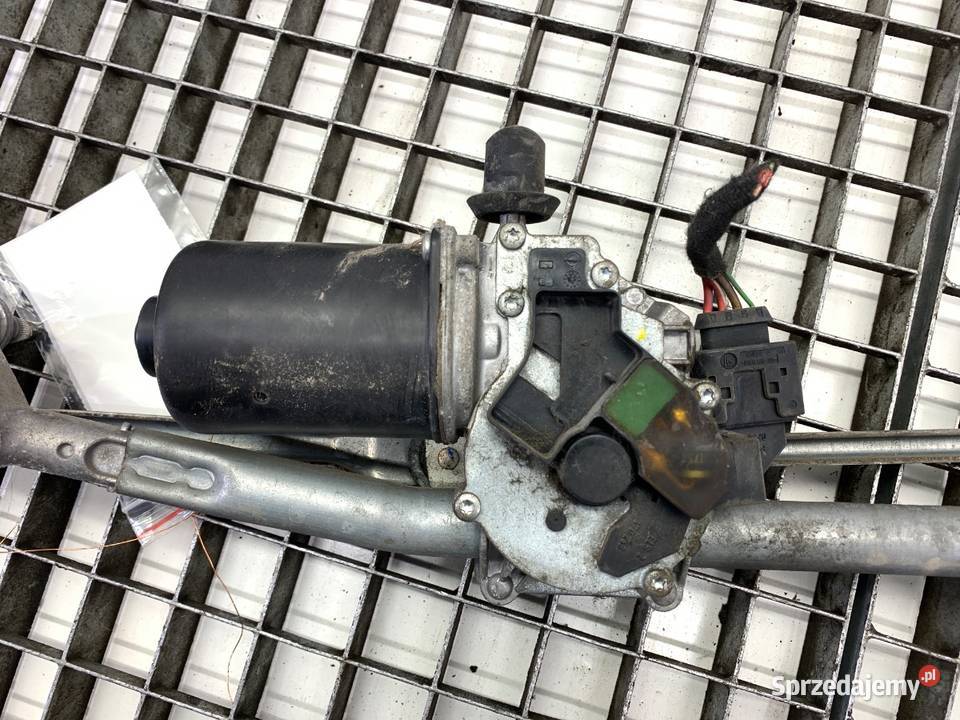 MECHANIZM WYCIERACZEK PRZÓD MERCEDES W245 osobowe sprzedam