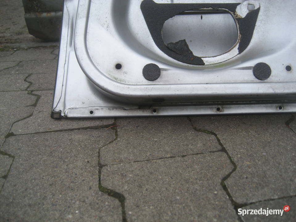 volvo v70 kombi 9700r drzwi tył prawe