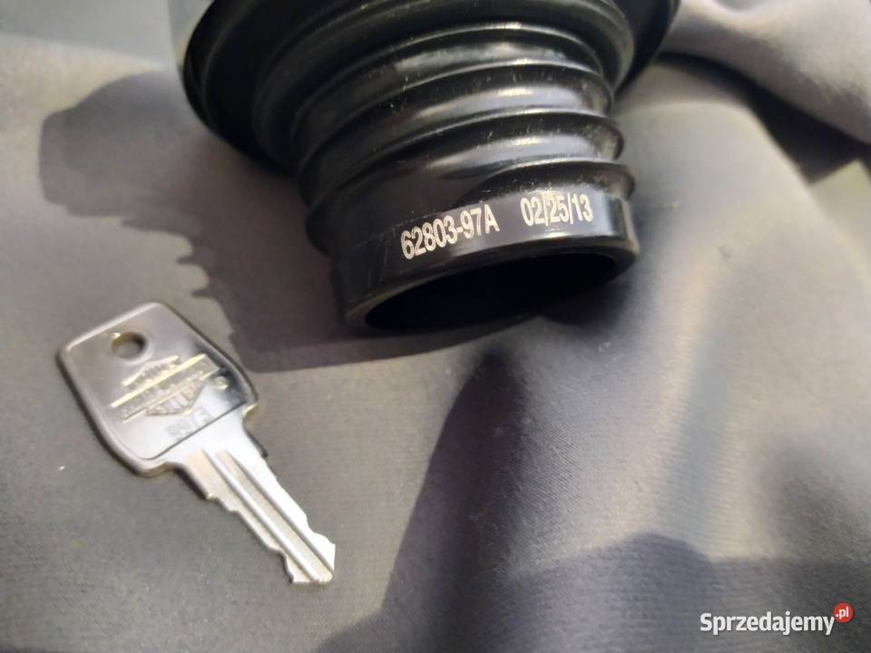 HARLEY KOREK WLEWU PALIWA ZAMYKANY LOGO HD opolskie Luboszyce