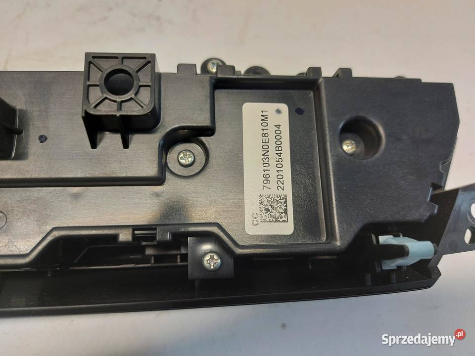 Honda HRV III eHEV 2022r PANEL STEROWNIK