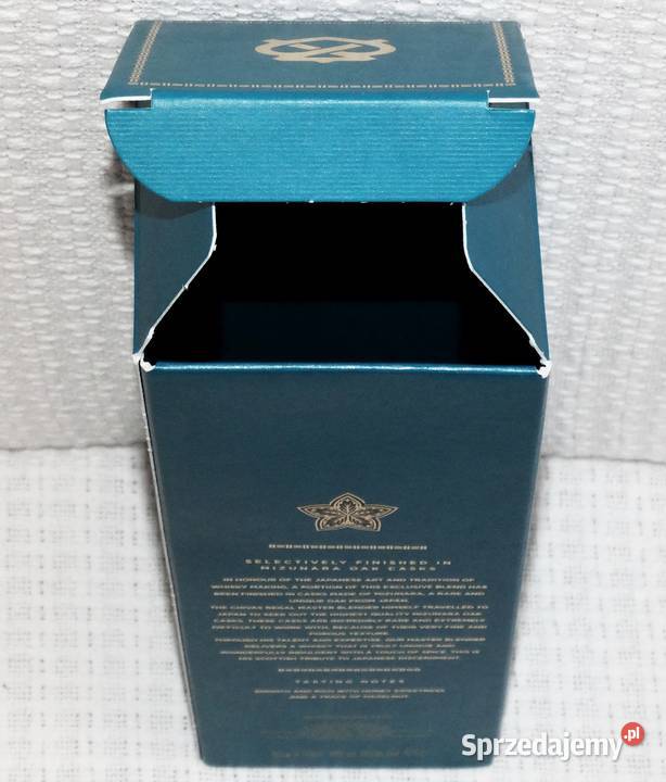 Opakowanie etui pudełko na butelkę whisky CHIVAS Gliwice sprzedam