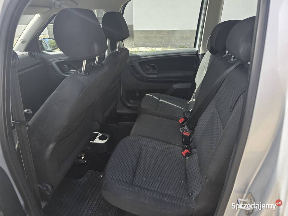Skoda Roomster 12 Benzyna 85 2011R Rok produkcji 2011 sprzedam
