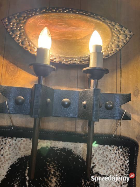 Kinkiet vintage metaloplastyka