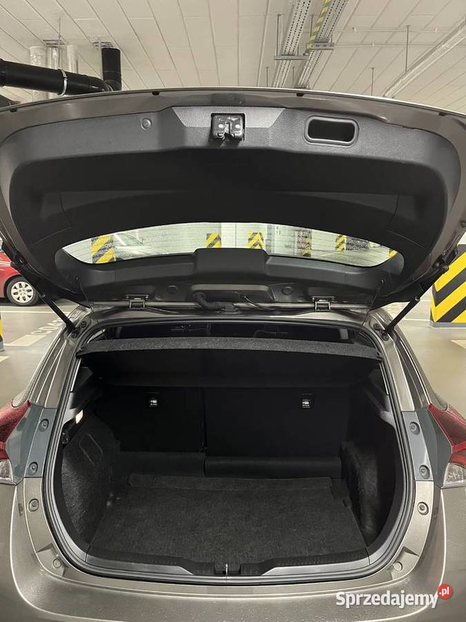 TOYOTA AURIS ACTIVE 16 Valvematic Dual VVTi 132 Warszawa sprzedam