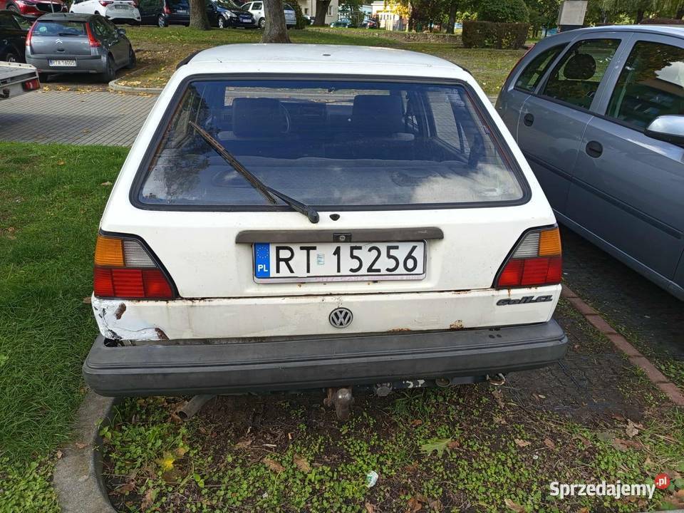 Volkswagen Golf 2 13 Benzyna 1990 Oc na podkarpackie sprzedam
