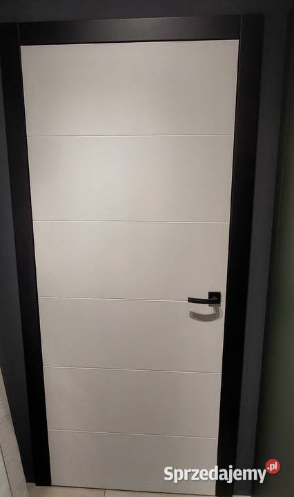 Drzwi wewnętrzne poekspozycyjne Łomża