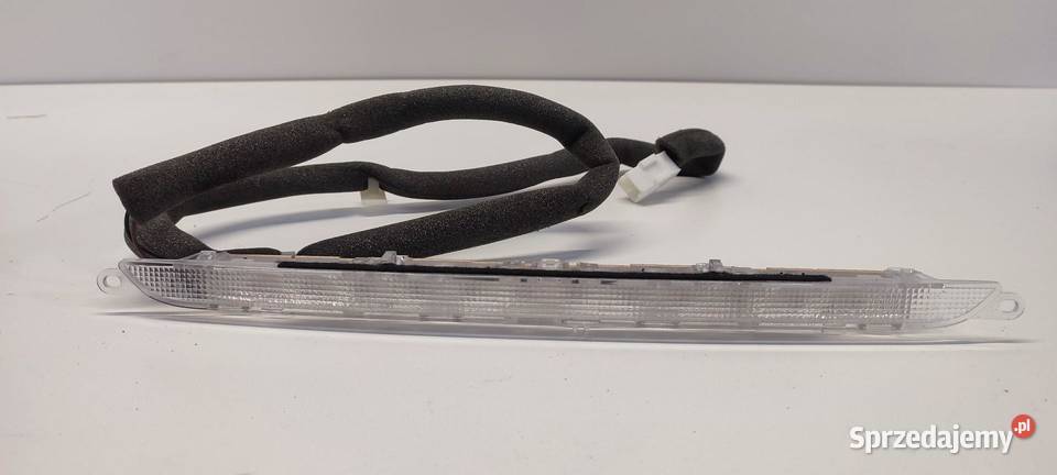 JAGUAR XF 250 TRZECIE ŚWIATŁO STOP Światła stop