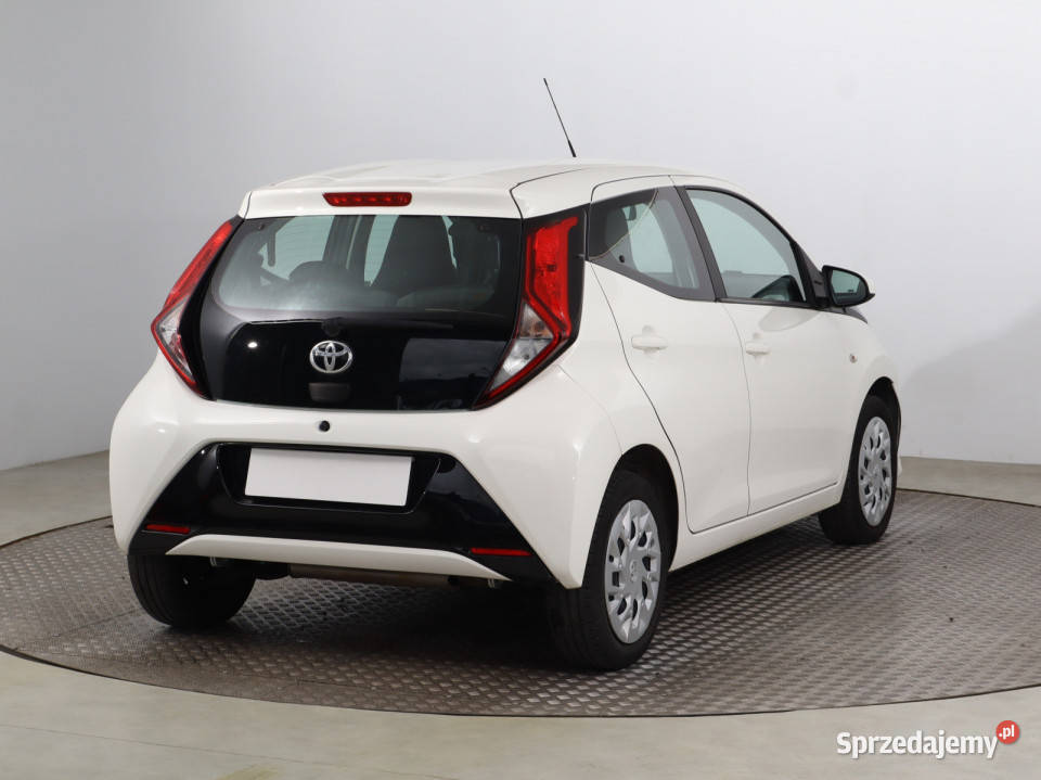 Toyota Aygo 10 VVTi Bielany Wrocławskie