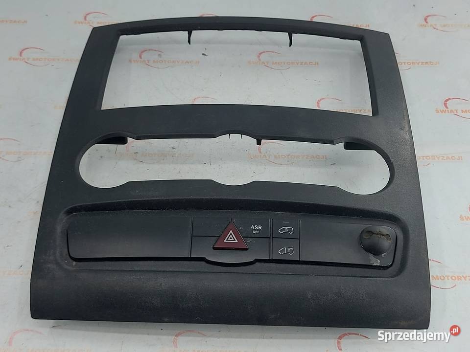 VW CRAFTER I LIFT 20 TDI 13r panel świateł Kielce