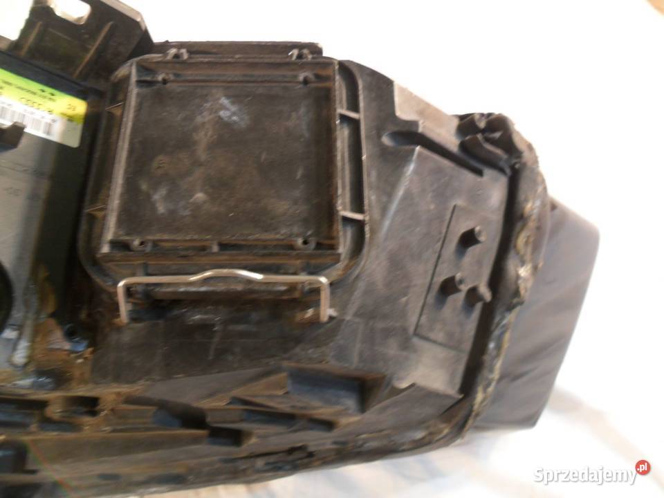 Audi Q5 8R reflektor prawy przedni lampa prawa wielkopolskie Nowy Tomyśl