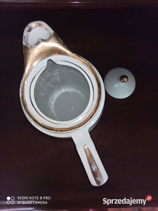 Dzbanek KPM Krister
Sygnatura z lat 19041927 C Gdańsk sprzedam