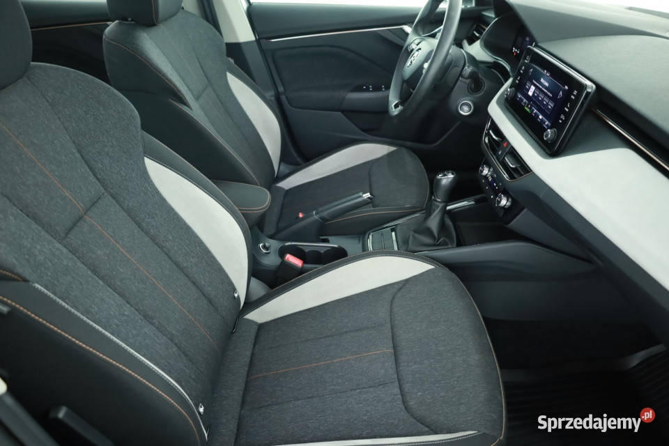 Skoda Scala 10 TSI światła przeciwmgielne Piaseczno