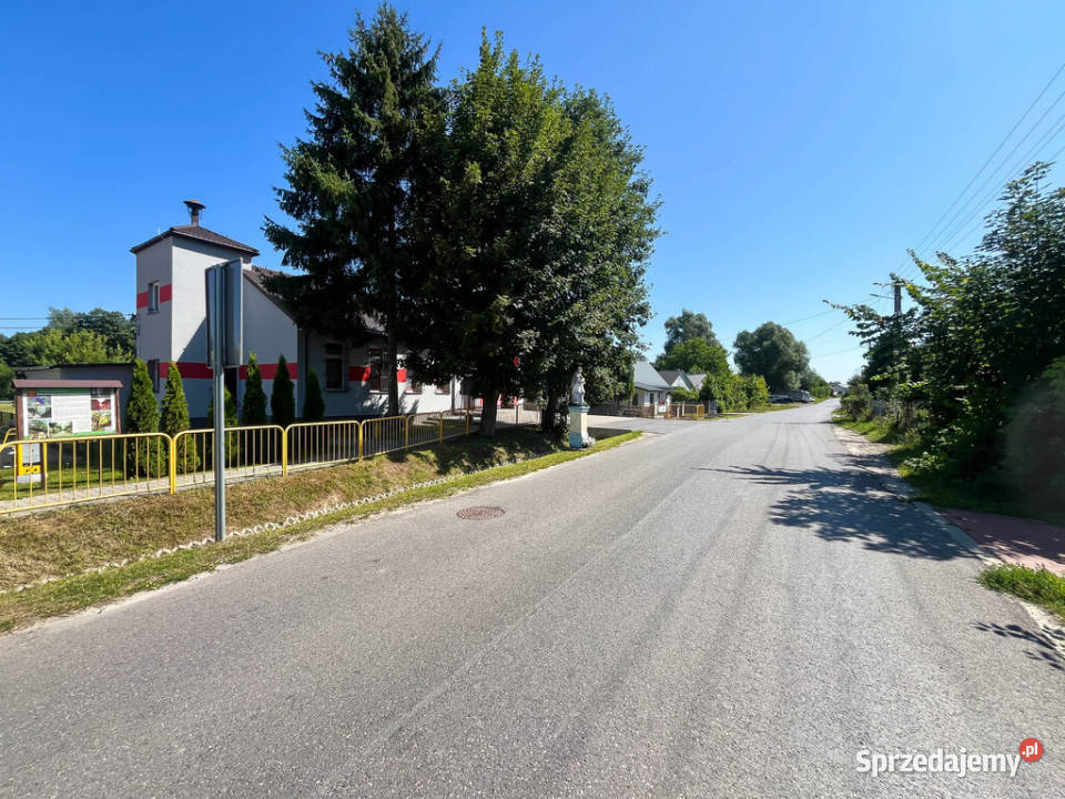 Działka budowlanorolna w centrum Chmielowa 900m Sprzedaż sprzedam