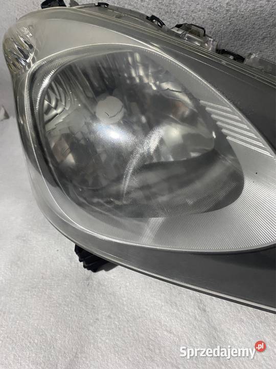 Lampa prawa Honda Jazz III 0811 osobowe Jasienica