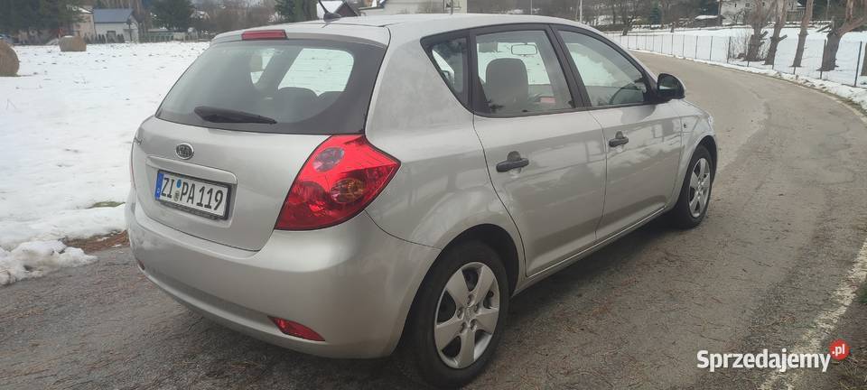 KIA CEED 16 16v122klimasuper stan z Niemiec nieuszkodzony Krosno