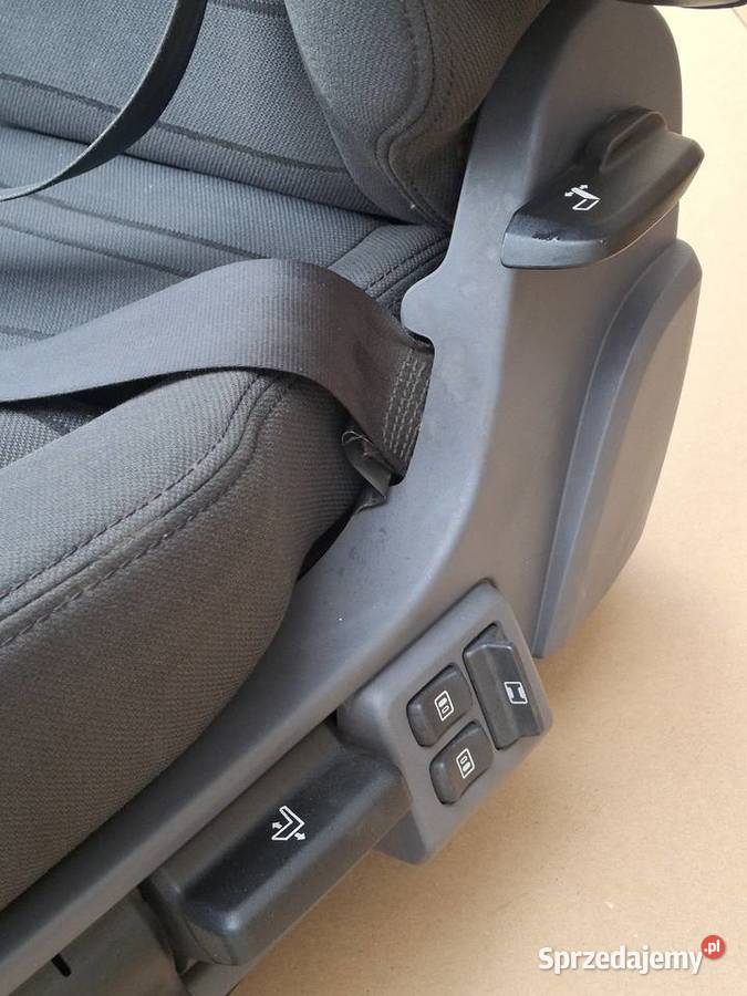 SCANIA STREAMLINE R S NGS FOTEL KIEROWCY RECARO ciężarowe Bieleń sprzedam