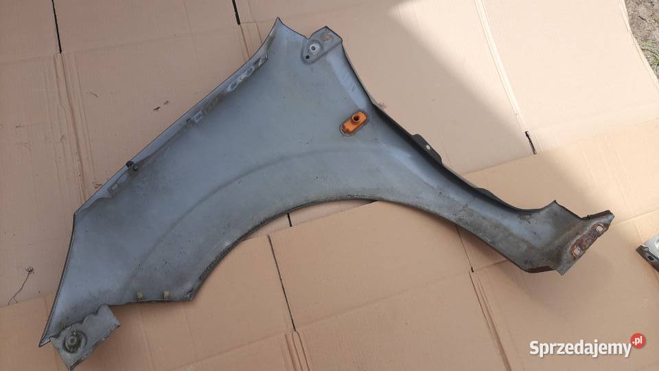 lak Q2 błotnik prawy lewy przód Ford Fiesta mk6 Dębno