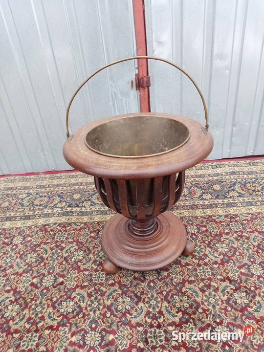 Kwietnik sprzedam Borówno