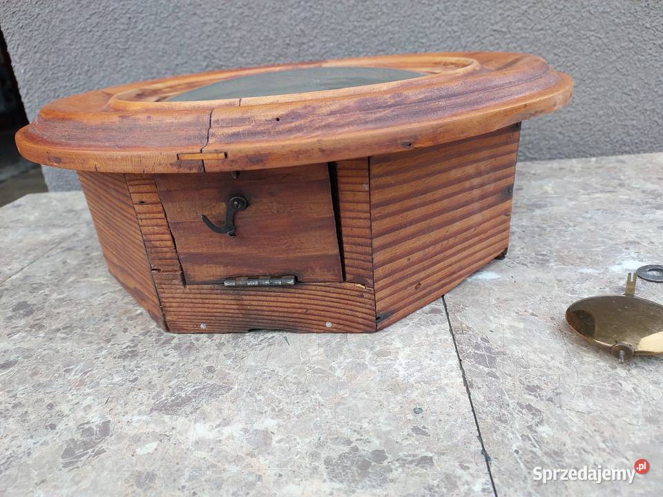 Stary okrągły zegar ścienny klubowy przedwojenny Antyki pomorskie