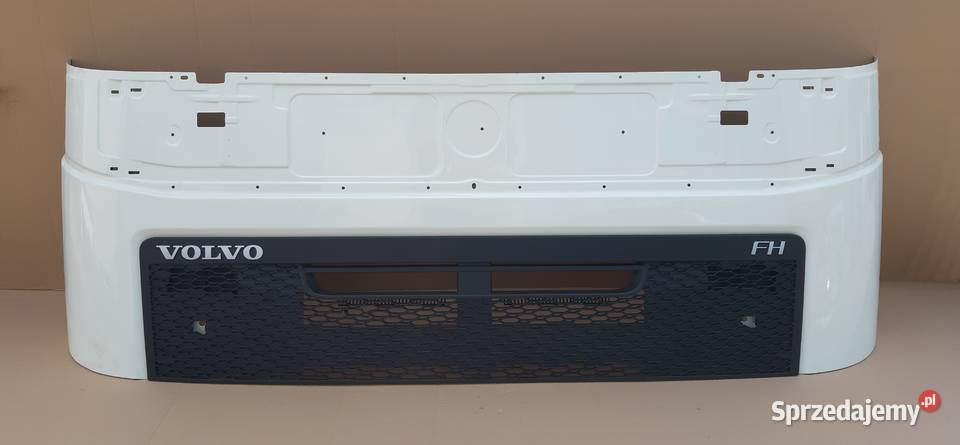VOLVO FH4 MASKA GRILL ATRAPA 1103 ciężarowe Trzciel