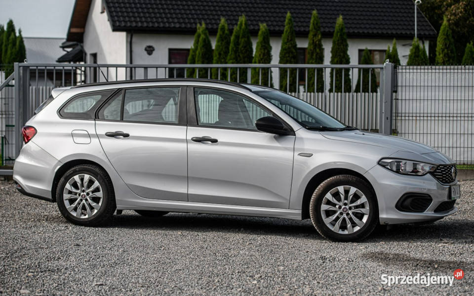 Fiat Tipo II 2016 srebrny Motoryzacja