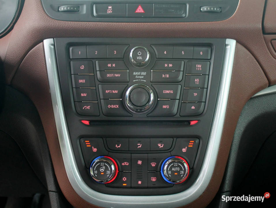 Opel Mokka 16 D 136 Xenon 122 NAVI Grzane FOTELE VAT marża Mokka Zielenin