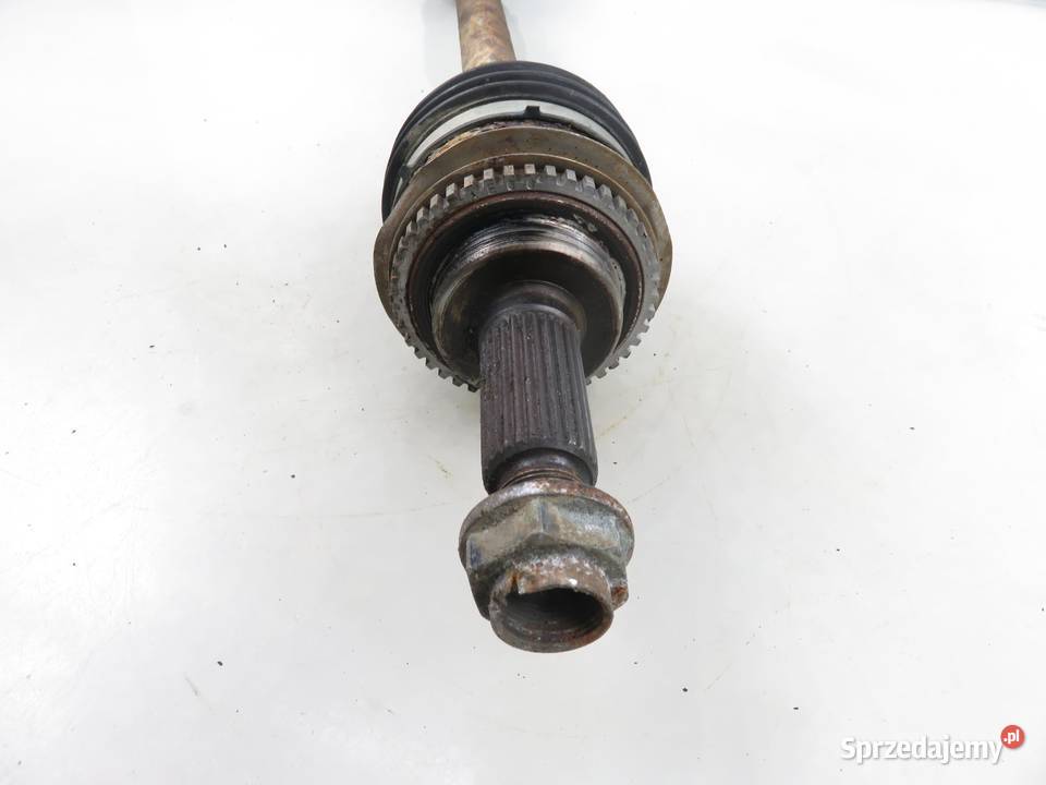 PÓŁOŚ PRAWA PRZEDNIA SUBARU FORESTER II SG 20 Półosie