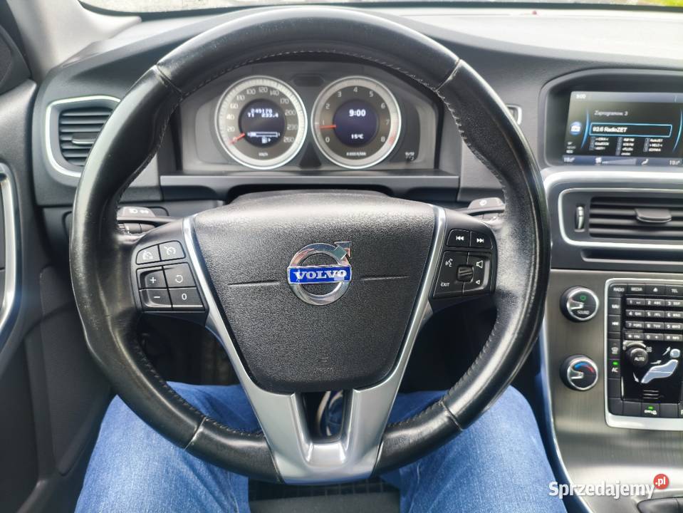 Volvo S60 benzyna pełna historia serwisowa Volvo łódzkie Piotrków Trybunalski