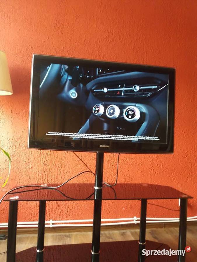 Stolikszafka z czarnego szkła pod TV DVD z Wleń sprzedam