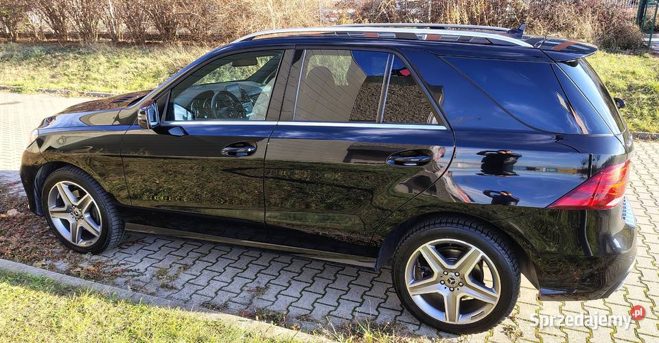Mercedes GLE 350 AMG 4MaticSalon 1WłSerwisowany światła do jazdy dziennej mazowieckie Warszawa
