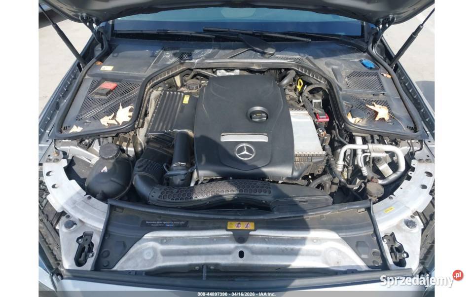 2015 MERCEDESBENZ C 300 LUXURY 4MATIC