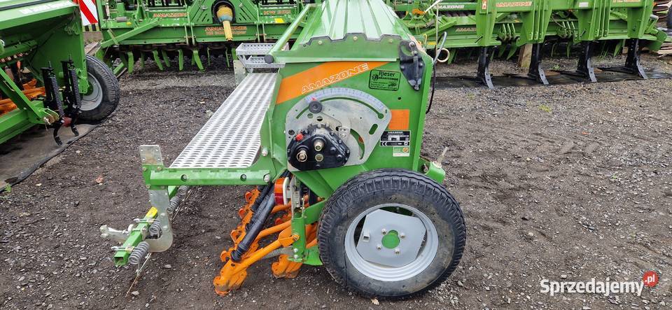 Siewnik Zbożowy Amazone D9 2500 25m stan nowy Amazone Śliwnik