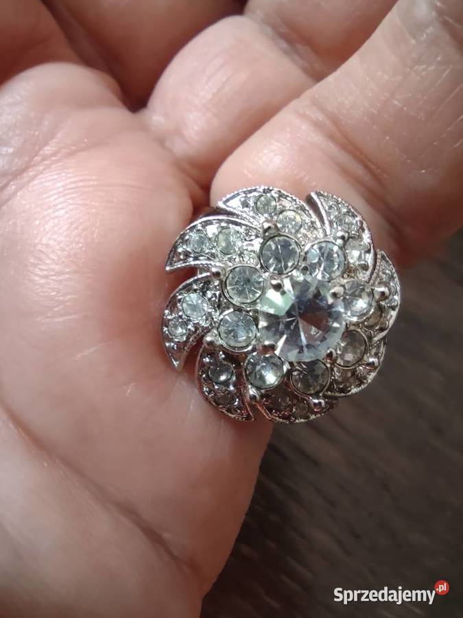 Replika pierścionek Norma Shearer Pierścionki Gniezno sprzedam