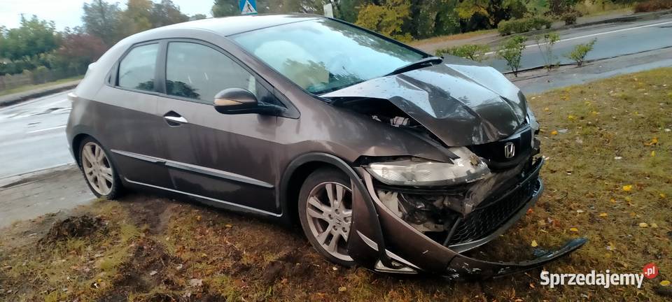 Honda Civic Ufo VIII 2011r 18LPG 140000 salon benzyna+LPG Rogoźno