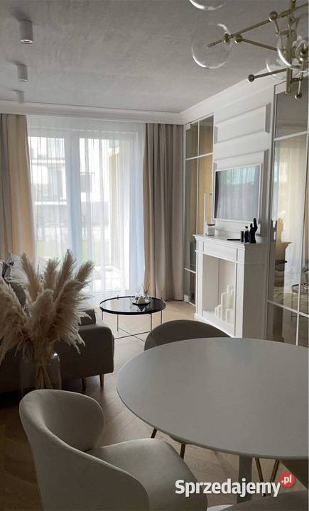 portal kominkowy atrapa kominka konsola Hamptons Wyposażenie wnętrz śląskie