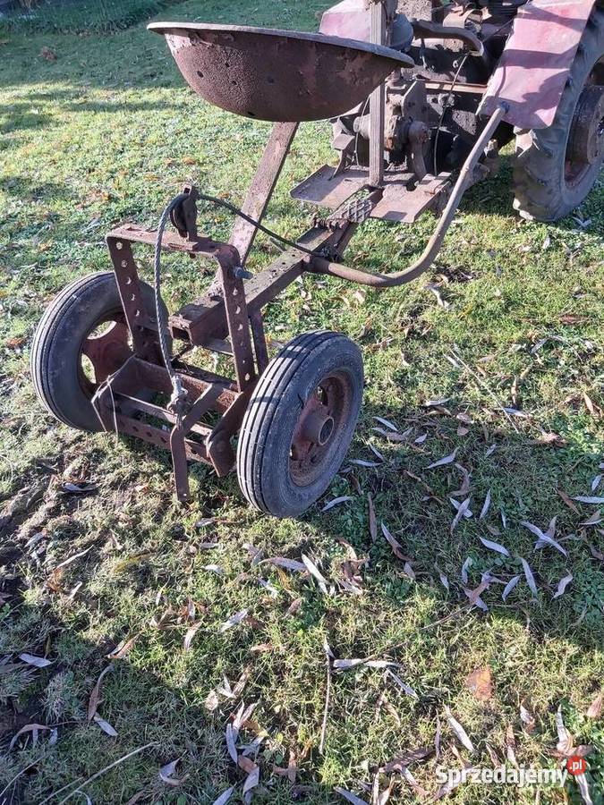 Ciagnik dzik 21 Napęd 2x4