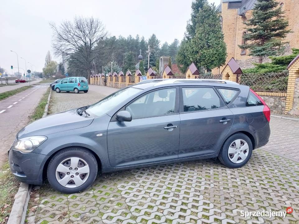 KIA CEED 14 benzyna 2011 bezwypadkowa bez rdzy Białystok